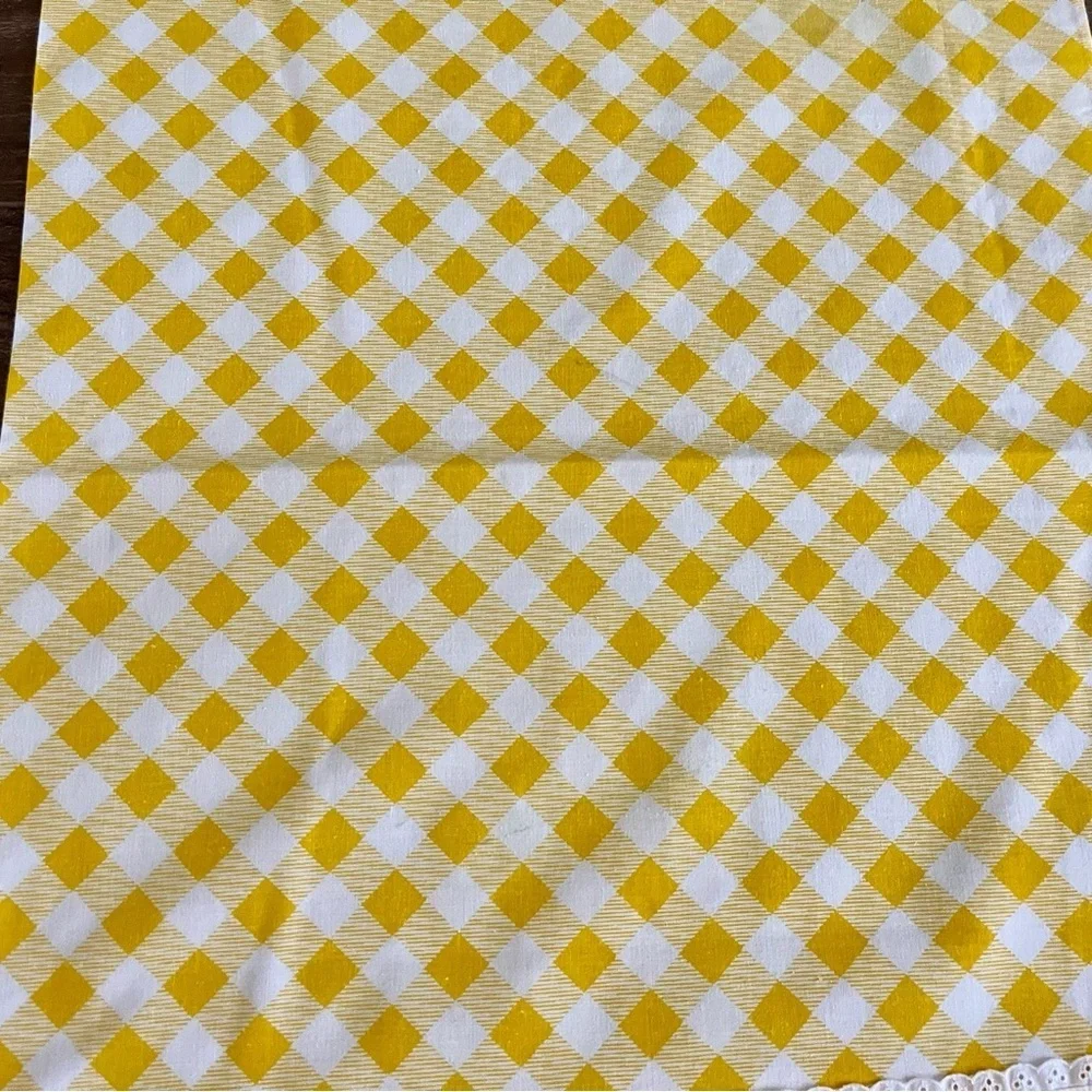 Yellow Checkered Pillowcases 19/28 inches